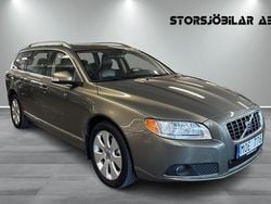 Grön Begagnad 2009 Volvo V70 Summum Kombi | 64 000 kr (Marknadspris)