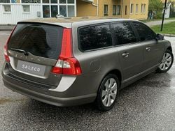 Begagnad 2008 Volvo V70 Momentum Kombi | 95 000 kr (Marknadspris)