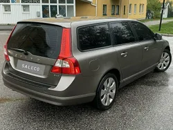 Begagnad 2008 Volvo V70 Momentum Kombi | 95 000 kr (Marknadspris)