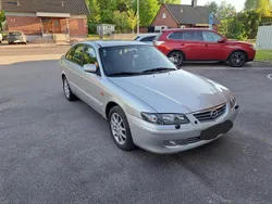 Silver Begagnad 2001 Mazda 626 Halvkombi | 17 500 kr