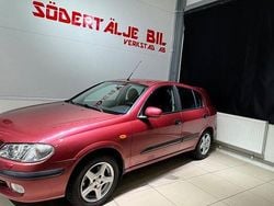 Röd Begagnad 2001 Nissan Almera Halvkombi | 22 500 kr