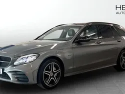 Grå (grey) Begagnad 2020 Mercedes C300e AMG line Kombi | 319 900 kr (Lite dyr)