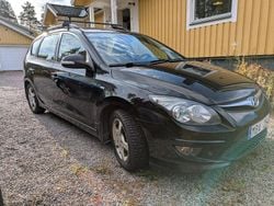 Svart Begagnad 2012 Hyundai i30 Kombi | 27 000 kr (Marknadspris)