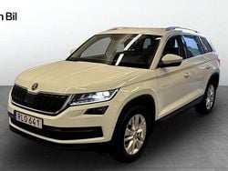 Vit Begagnad 2017 Skoda Kodiaq Style SUV | 274 900 kr (Marknadspris)