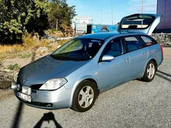 Ljusblå (silver) Begagnad 2004 Nissan Primera Kombi | 11 900 kr (Bra pris)