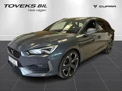 Grå Begagnad 2024 Cupra Leon VZ2 Kombi | 339 000 kr (Marknadspris)