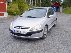Grå Begagnad 2004 Peugeot 307 Halvkombi | 13 000 kr (Bra pris)