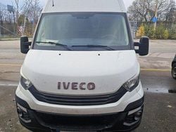 Vit Begagnad 2018 Iveco Daily | 140 000 kr (Marknadspris)