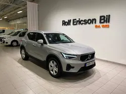 Silver Begagnad 2024 Volvo XC40 Core SUV | 359 500 kr (Marknadspris)