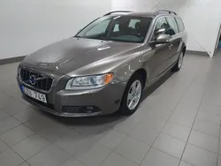 Grå Begagnad 2010 Volvo V70 Momentum Kombi | 104 900 kr (Lite dyr)