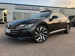 Mörkgrå Begagnad 2023 VW Arteon R-line Kombi | 419 000 kr (Dyr)