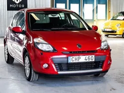 Röd Begagnad 2011 Renault Clio R.S. Halvkombi | 59 900 kr (Dyr)