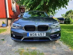 Grå Begagnad 2016 BMW 118 Halvkombi | 169 000 kr (Lite dyr)