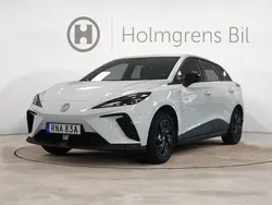 Vit Begagnad 2022 MG MG4 EV Halvkombi | 224 800 kr