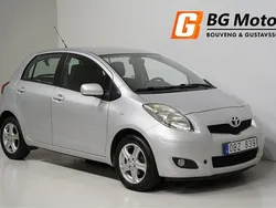 Silver Begagnad 2010 Toyota Yaris Halvkombi | 59 900 kr (Marknadspris)