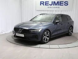 Begagnad 2021 Volvo V60 R-Design Kombi | 369 500 kr (Marknadspris)
