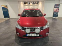 Röd Begagnad 2011 Kia Ceed Sportswagon Kombi | 39 900 kr (Bra pris)