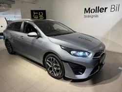 Grå (silver) Begagnad 2022 Kia Ceed Sportswagon Advance Kombi | 244 900 kr (Marknadspris)