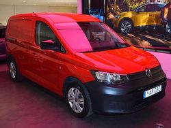 Röd Begagnad 2021 VW Caddy Minibuss | 187 800 kr (Bra pris)