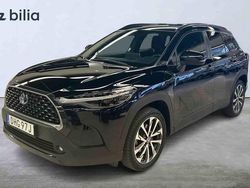 Svart Begagnad 2022 Toyota Corolla Cross SUV | 349 900 kr