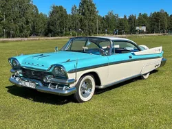 Flerfärgad Begagnad 1958 Dodge Coronet Sportkupé | 275 000 kr