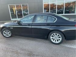 Svart Begagnad 2014 BMW 520 Sedan | 140 000 kr (Marknadspris)