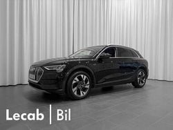 Brilliantsvart Begagnad 2021 Audi e-tron Proline SUV | 379 500 kr (Lite dyr)
