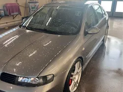 Grå Begagnad 2005 Cupra Leon Halvkombi | 80 000 kr