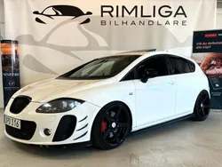 Vit Begagnad 2011 Cupra Leon Halvkombi | 139 900 kr (Dyr)