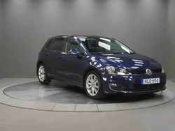 Blå Begagnad 2015 VW Golf VII Halvkombi | 159 000 kr (Lite dyr)