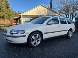 Begagnad 2000 Volvo V70 Kombi | 38 500 kr (Dyr)