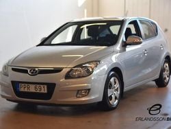 Silver Begagnad 2009 Hyundai i30 Halvkombi | 54 900 kr (Marknadspris)