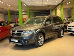Grå Begagnad 2014 Fiat Freemont SUV | 89 900 kr (Marknadspris)