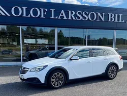 Vit Begagnad 2014 Opel Insignia Country Tourer Business Kombi | 114 500 kr (Marknadspris)