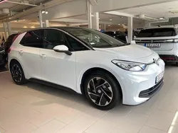 Vit Ny 2025 VW ID.3 Pure Halvkombi | 399 900 kr