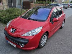 Röd Begagnad 2008 Peugeot 207 Halvkombi | 14 500 kr (Marknadspris)