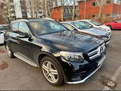 Svart Begagnad 2017 Mercedes GLC220 AMG SUV | 285 000 kr (Marknadspris)
