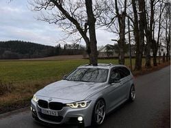 Silver Begagnad 2016 BMW 330 M Sport Kombi | 240 000 kr