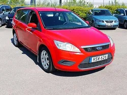 Blå (röd) Begagnad 2009 Ford Focus Kombi | 27 900 kr