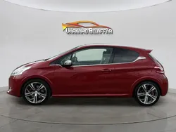 Mörkröd (röd) Begagnad 2013 Peugeot 208 GTi Halvkombi | 105 900 kr (Lite dyr)