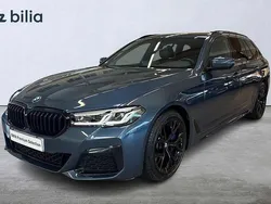 Blå Begagnad 2023 BMW 540 M Sport Kombi | 624 000 kr (Marknadspris)