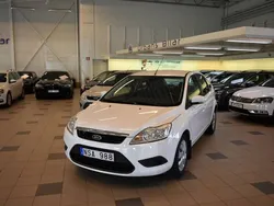 Vit Begagnad 2010 Ford Focus Halvkombi | 59 900 kr