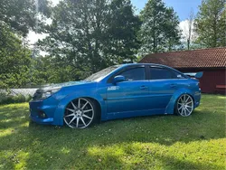 Blå Begagnad 2007 Opel Vectra OPC Halvkombi | 59 000 kr
