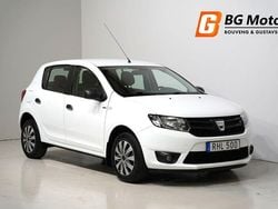 Vit Begagnad 2016 Dacia Sandero Halvkombi | 79 900 kr (Marknadspris)