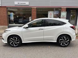 Vit Begagnad 2019 Honda HR-V Executive SUV | 204 000 kr (Marknadspris)