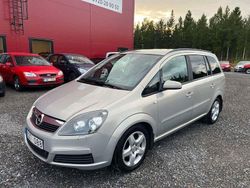 Grå Begagnad 2008 Opel Zafira Minibuss | 44 900 kr (Lite dyr)