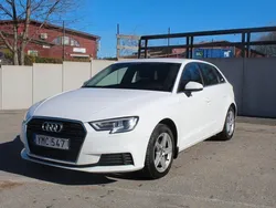 Vit Begagnad 2018 Audi A3 Sportback Proline Halvkombi | 129 000 kr (Bra pris)