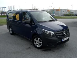 Vit Begagnad 2019 Mercedes Vito Minibuss | 270 000 kr (Marknadspris)