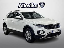 Vit Begagnad 2022 VW T-Roc Life SUV | 239 900 kr (Marknadspris)