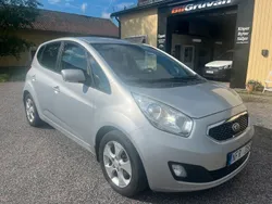 Grå Begagnad 2012 Kia Venga Comfort Halvkombi | 54 900 kr (Marknadspris)